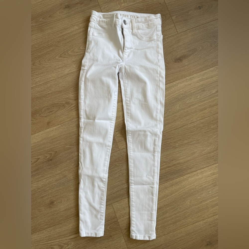 American Eagle - White Skinny Jean